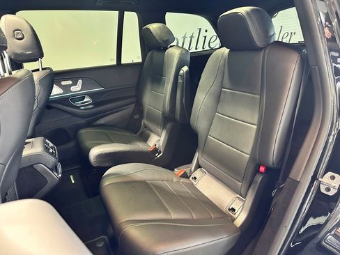 Certified 2023 Mercedes-Benz GLS 450 4MATIC image 35