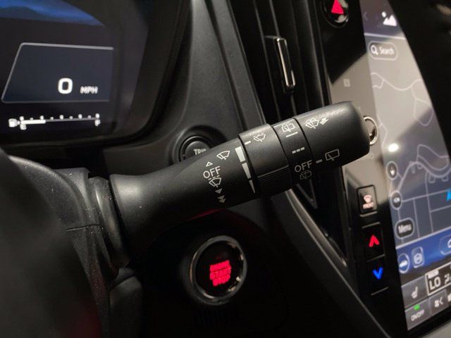 Used 2025 Subaru Forester Premium AWD/4WD image 41