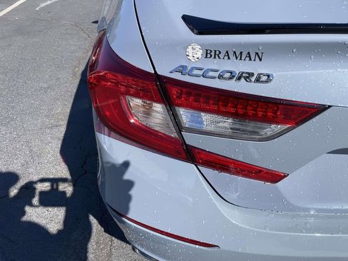 Used 2022 Honda Accord Sport image 22