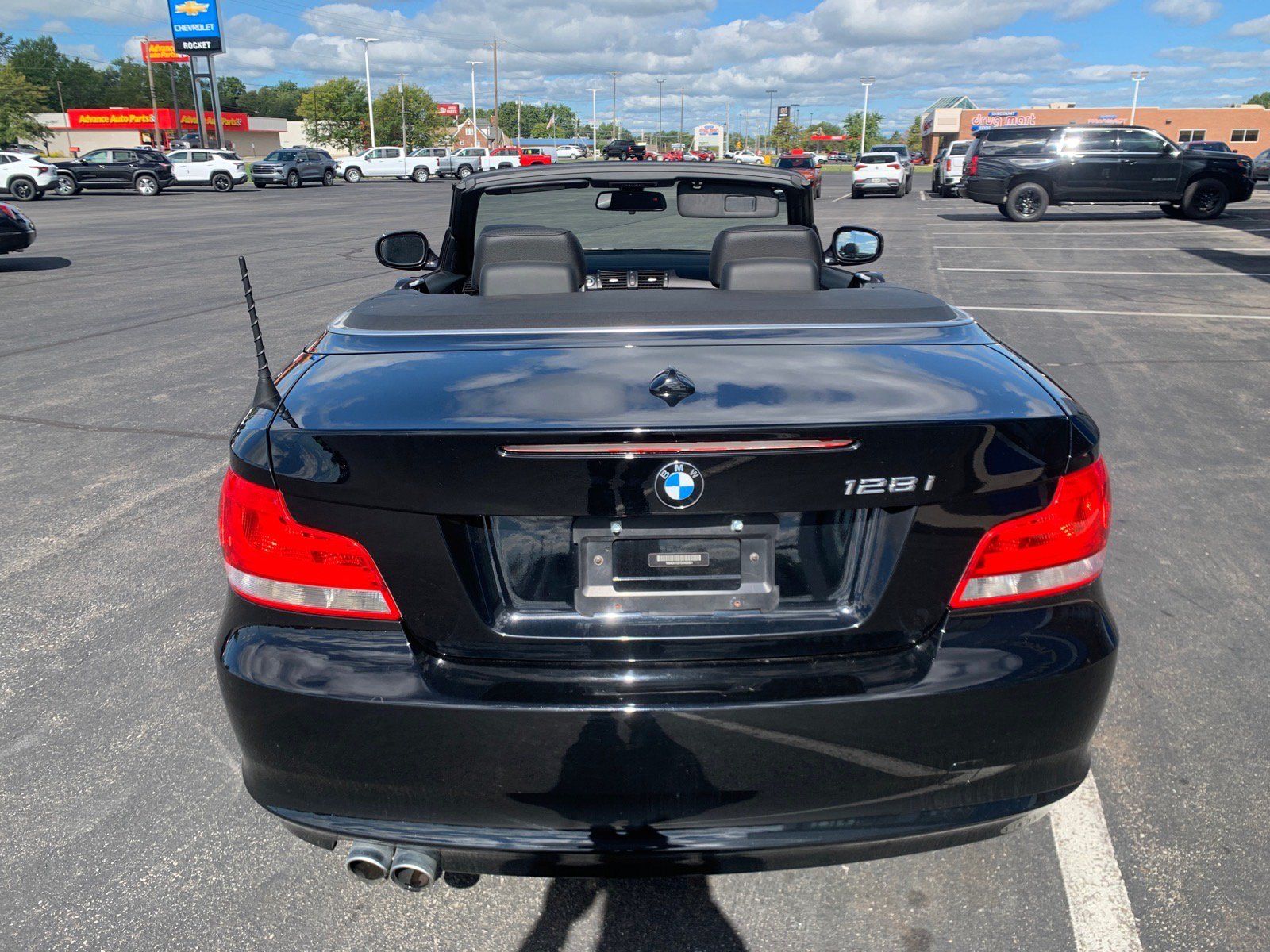 Used 2013 BMW 128i Convertible RWD image 3