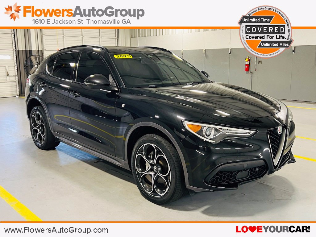 Used 2023 Alfa Romeo Stelvio Ti AWD/4WD image 1