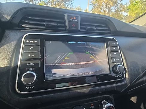 Used 2021 Nissan Versa S image 18