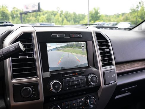 Used 2018 Ford F150 Lariat w/ Equipment Group 501A Mid AWD/4WD image 23