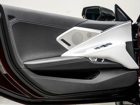 Used 2022 Chevrolet Corvette Stingray image 37