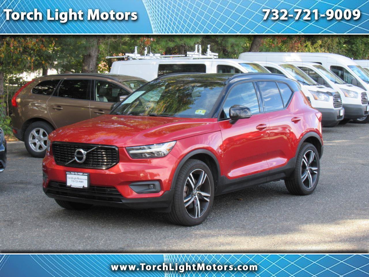 Used 2019 Volvo XC40 T5 R-Design AWD/4WD image 1