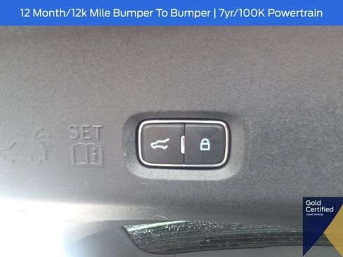 Used 2025 Ford Expedition Active AWD/4WD image 18