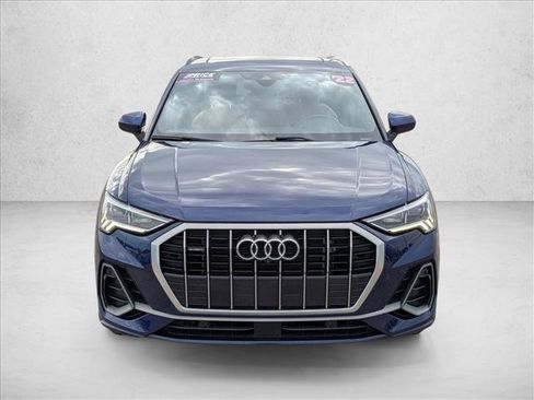 Used 2022 Audi Q3 2.0T Premium Plus image 2