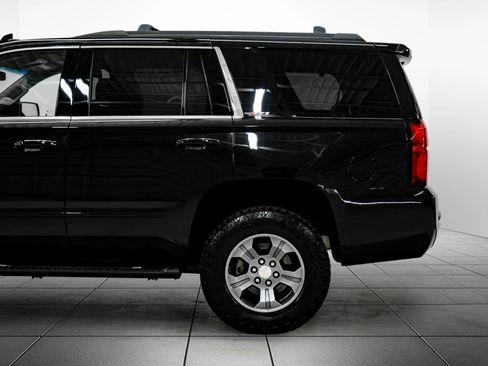 Used 2018 Chevrolet Tahoe LT image 14