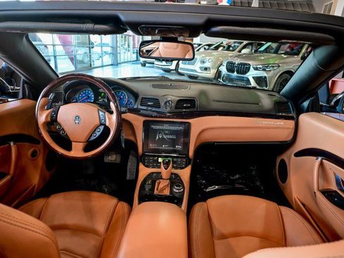 Used 2018 Maserati GranTurismo Sport image 28