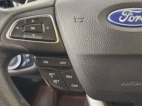 Certified 2017 Ford Escape SE FWD image 17