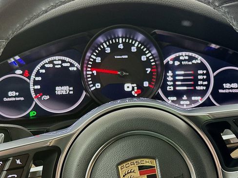 Certified 2019 Porsche Cayenne image 13