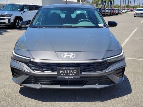 New 2026 Hyundai Elantra Sport FWD image 32