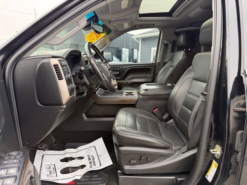 Used 2018 GMC Sierra 2500 Denali AWD/4WD image 14