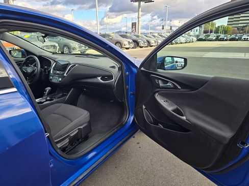 Used 2023 Chevrolet Malibu LT image 12