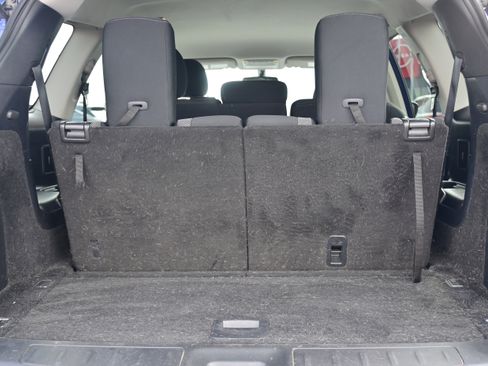 Used 2020 Nissan Pathfinder SV image 14