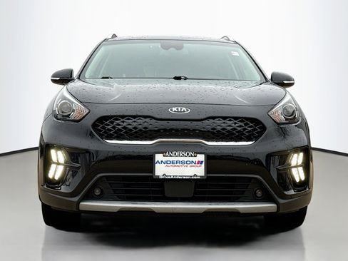 Used 2020 Kia Niro Touring image 16