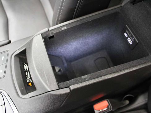 Certified 2023 Cadillac XT5 Premium Luxury image 35