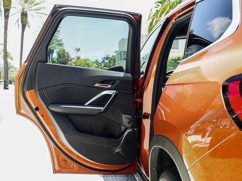 Used 2023 BMW X1 xDrive28i AWD/4WD image 21