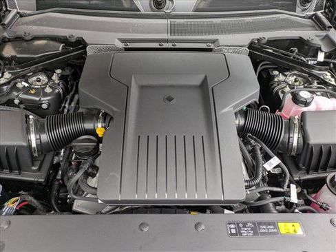 New 2025 Land Rover Defender 110 image 17