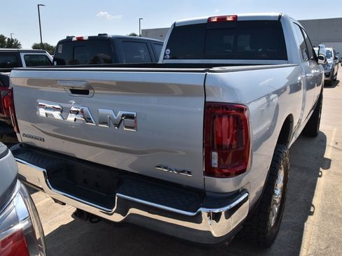 Used 2026 RAM 2500 Laramie AWD/4WD image 5