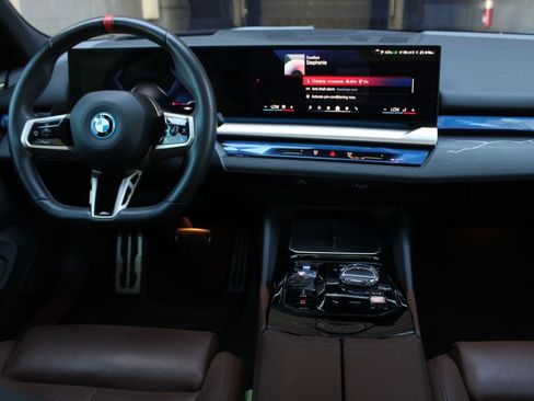 Used 2024 BMW i5 M60 w/ Executive Package AWD/4WD image 18