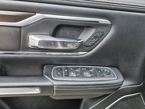 Used 2022 RAM 1500 Laramie image 9