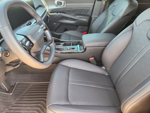New 2026 Kia Sorento SX FWD image 9