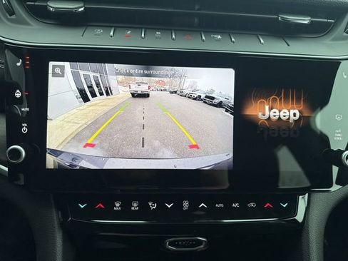 New 2026 Jeep Grand Cherokee L 4WD image 21