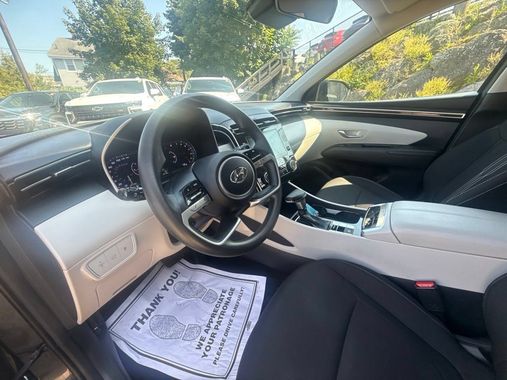 Certified 2023 Hyundai Tucson SEL AWD/4WD image 16