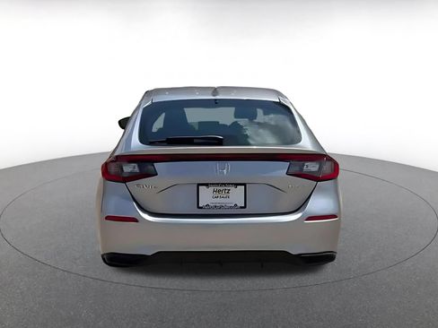 Used 2025 Honda Civic Sport image 11