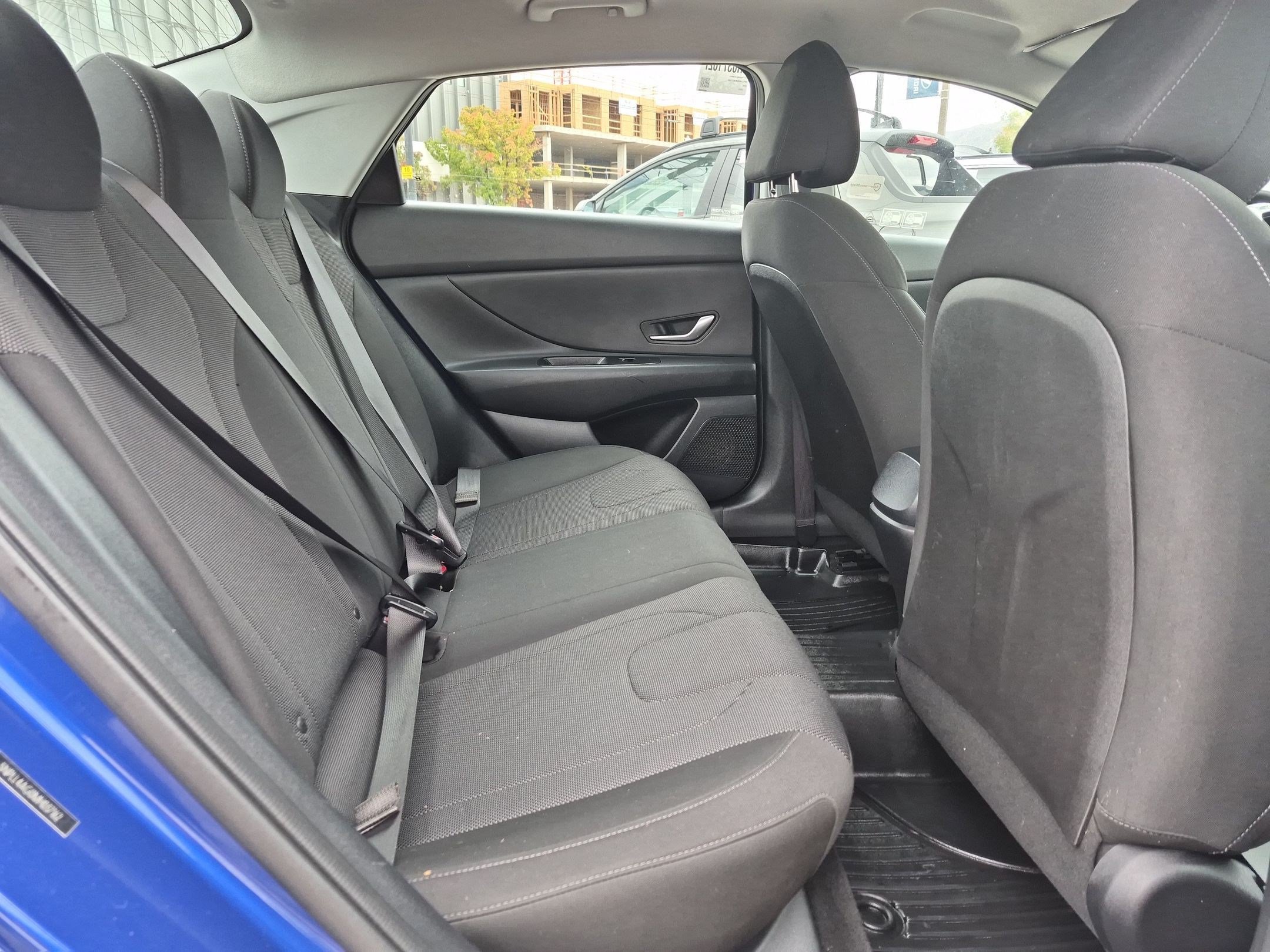 Used 2021 Hyundai Elantra SE FWD image 27