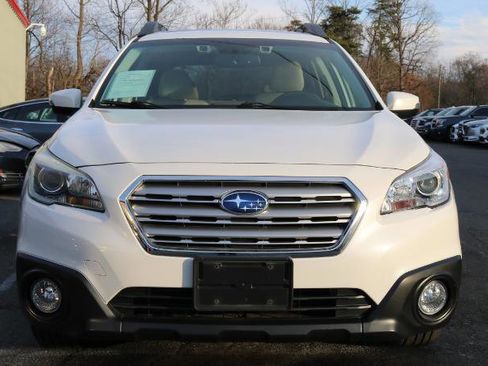 Used 2015 Subaru Outback 2.5i Limited image 2