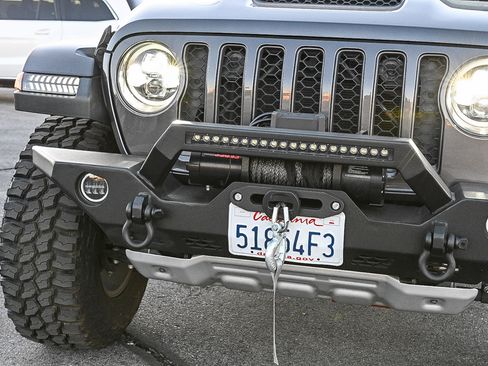 Used 2021 Jeep Gladiator Mojave image 5