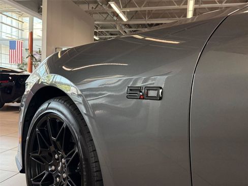 Used 2025 Ford Mustang GT Premium w/ GT Performance Package RWD image 7