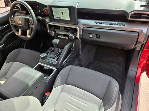 Used 2024 Toyota Tacoma TRD Off-Road AWD/4WD image 19