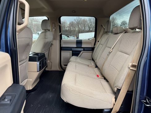 Used 2015 Ford F150 XLT w/ Max Trailer Tow Package image 16