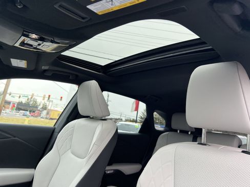 Used 2025 Lexus RX 350 Premium image 23