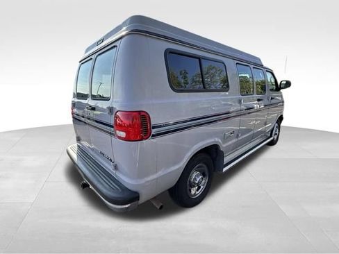 Used 2001 Dodge B2500 RWD image 7