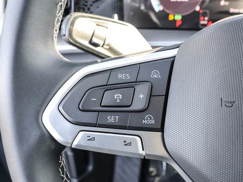 New 2026 Volkswagen Tiguan SE image 26