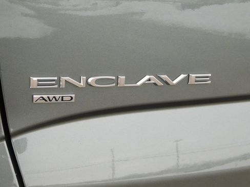 Used 2023 Buick Enclave Avenir w/ Avenir Technology Package image 35