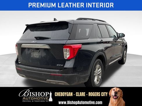 Used 2022 Ford Explorer XLT w/ Equipment Group 202A AWD/4WD image 5