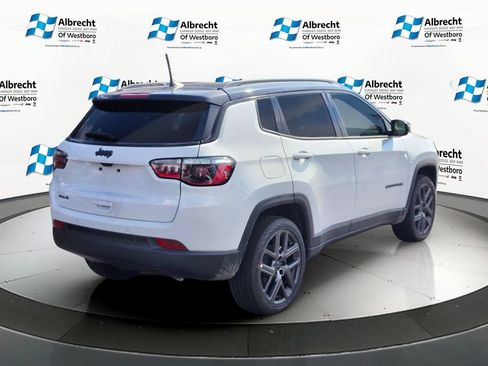 New 2026 Jeep Compass Limited w/ Sun, Sound & Navigation Group AWD/4WD image 5