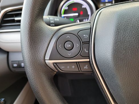 Certified 2023 Toyota Camry LE image 30