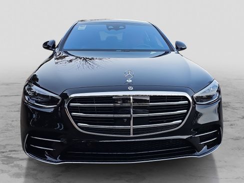 New 2026 Mercedes-Benz S 580 4MATIC Sedan image 2