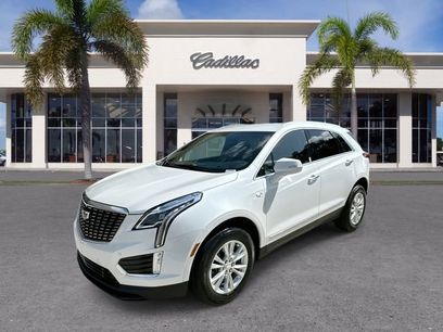 Certified 2023 Cadillac XT5 Luxury w/ LPO, Floor Liner Package