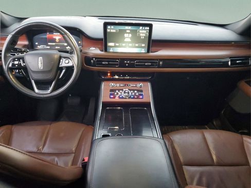 Used 2021 Lincoln Aviator Reserve w/ Equipment Group 201A image 7