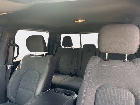 Used 2020 RAM 1500 Big Horn AWD/4WD image 17