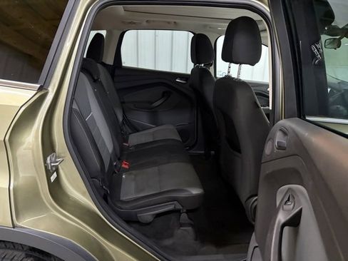 Used 2013 Ford Escape SE image 12