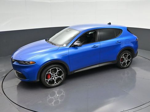 Used 2024 Alfa Romeo Tonale Veloce AWD/4WD image 28