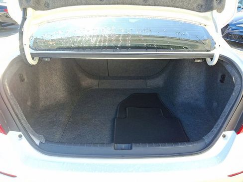 Used 2018 Honda Accord EX image 28